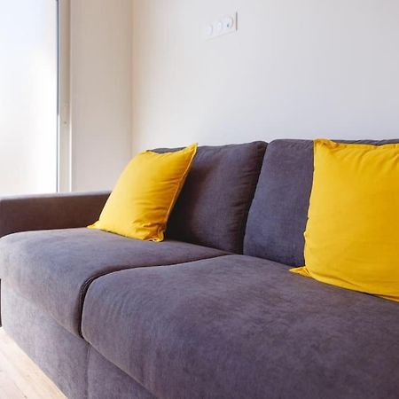 Appartamento L'Aindus De Brou- Parking Prive- Rdc Bourg-en-Bresse Esterno foto