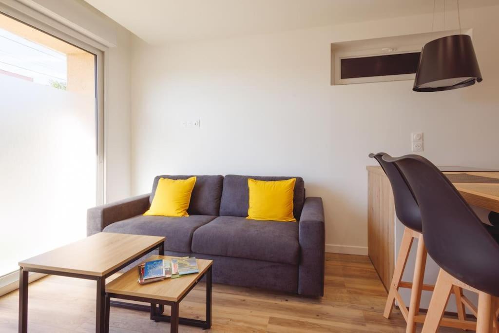 Appartamento L'Aindus De Brou- Parking Prive- Rdc Bourg-en-Bresse Esterno foto